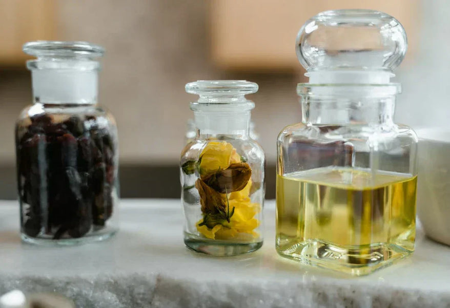 Understanding the Differences: 100% Natural, Natural, and Not Natural Skincare Products - by Eya Konstantin.